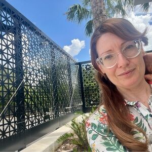 Meet your Posher, Emma